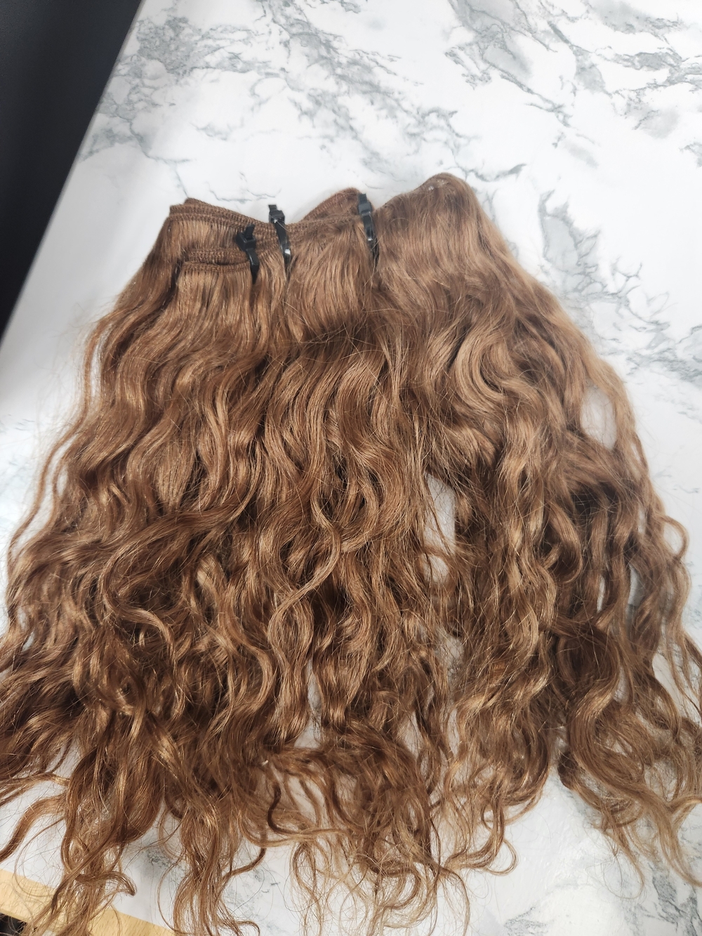 Clip-In Wavy Hair Extensions - Light Brown